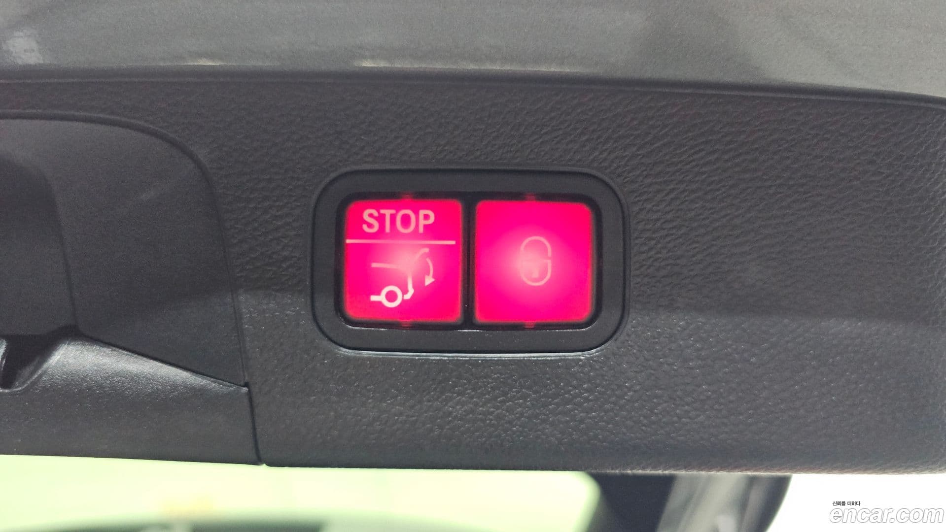 Main__Slider__Photo:GLC-Class Mercedes-Benz 2016.5-19