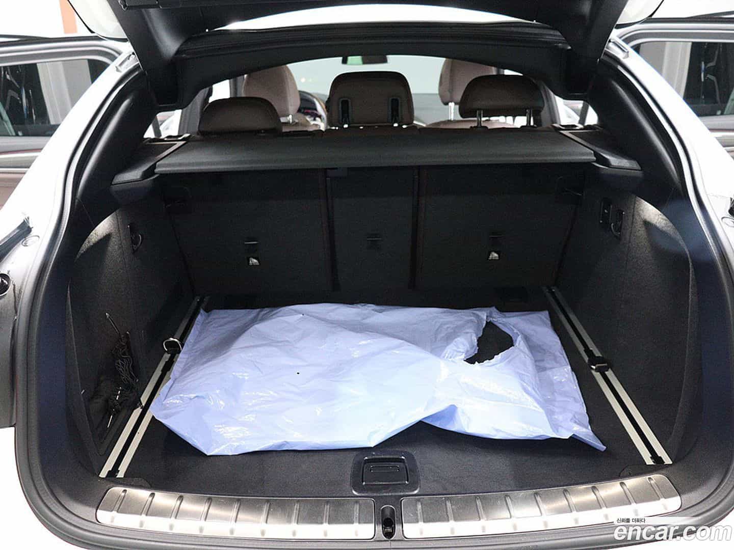 X4 BMW 2023.10-OUTER-005