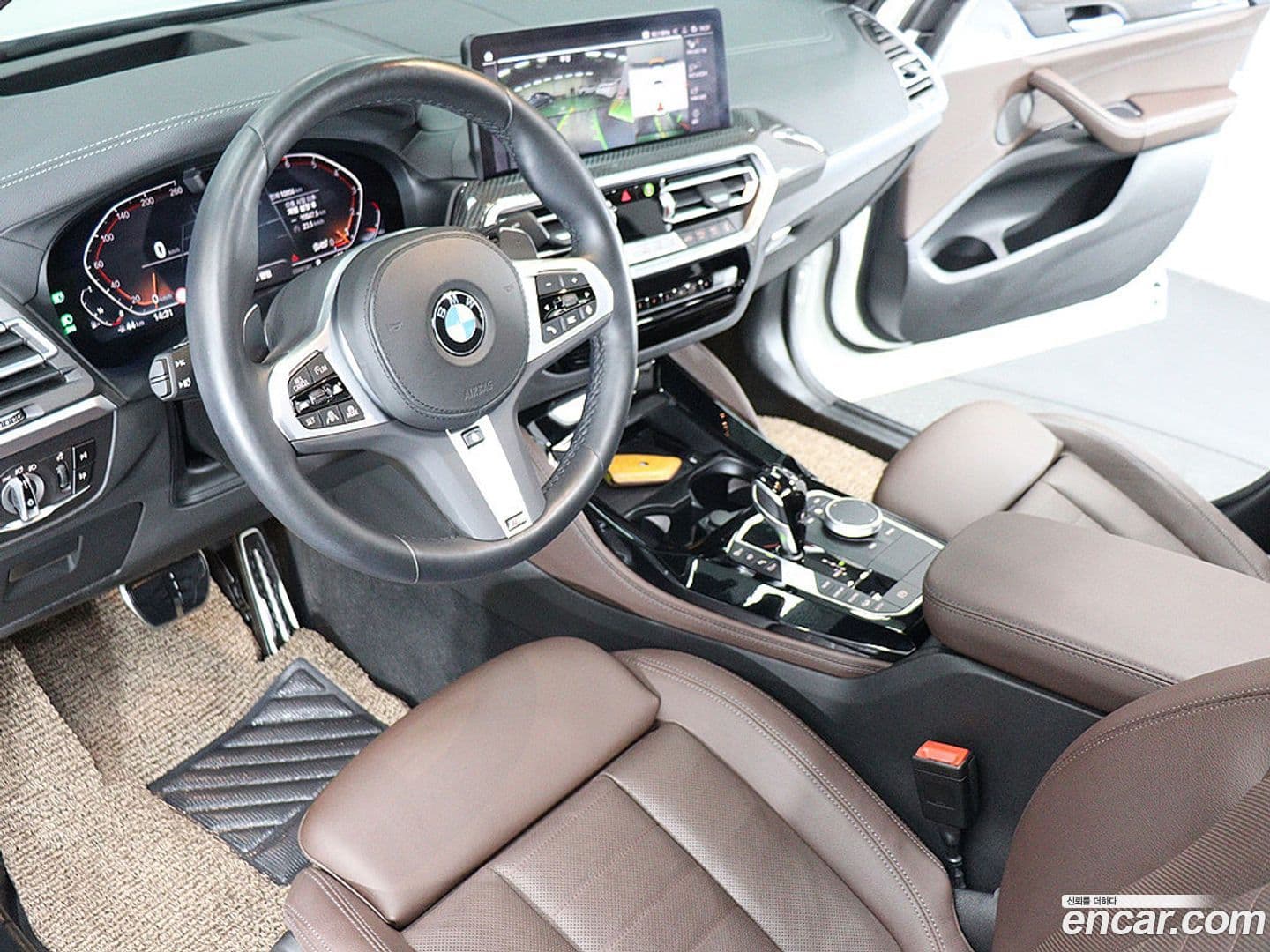 Main__Slider__Photo:X4 BMW 2023.10-15