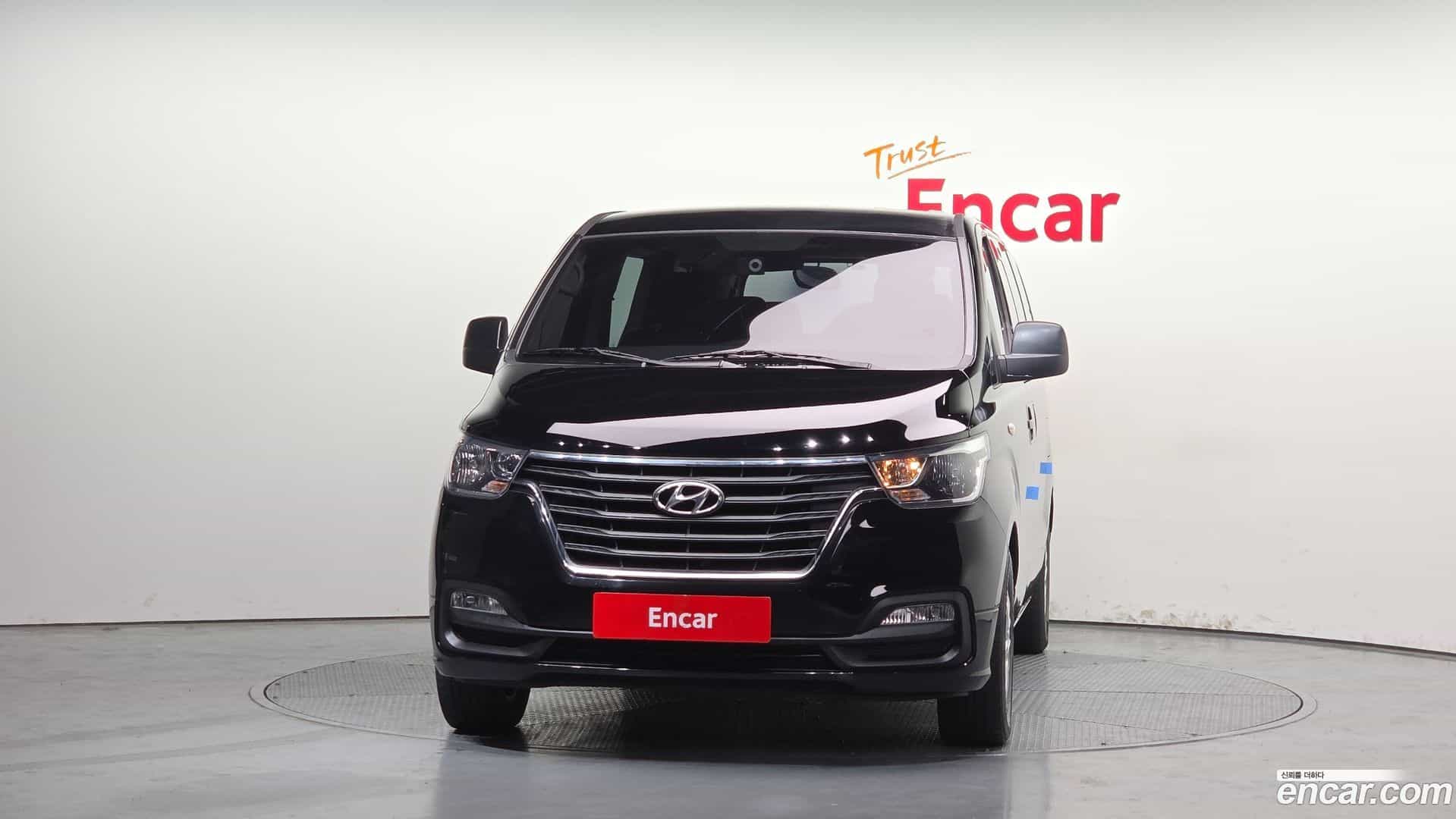 Starex Hyundai 2019.0-OUTER-003