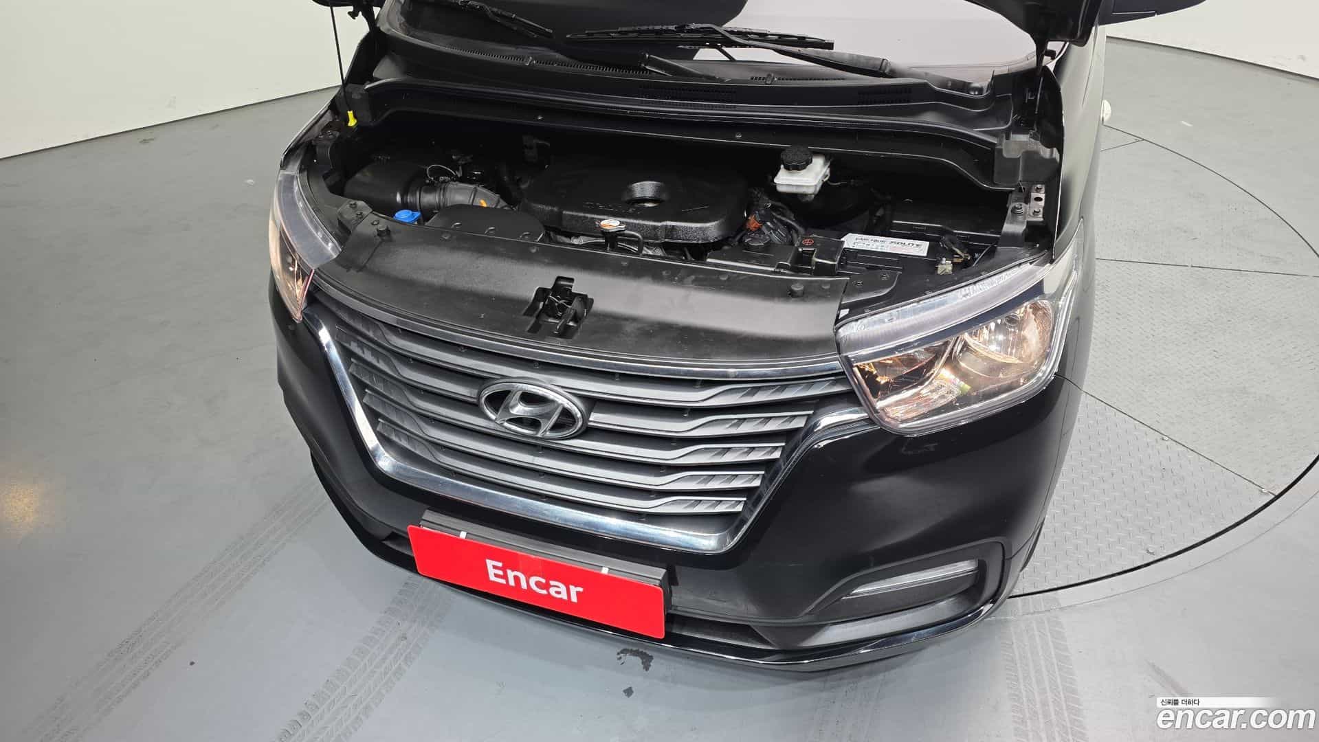 Starex Hyundai 2019.0-OUTER-006