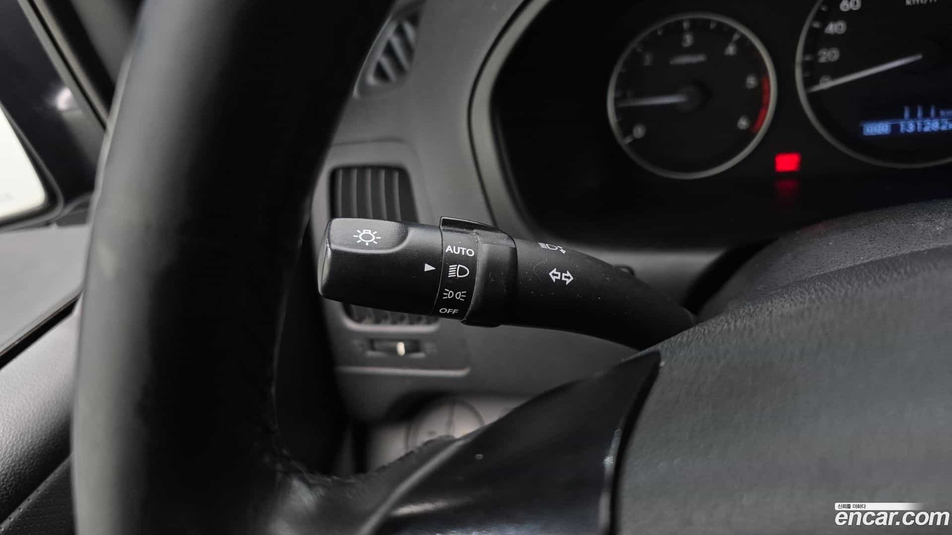 Starex Hyundai 2019.0-OPTION-020