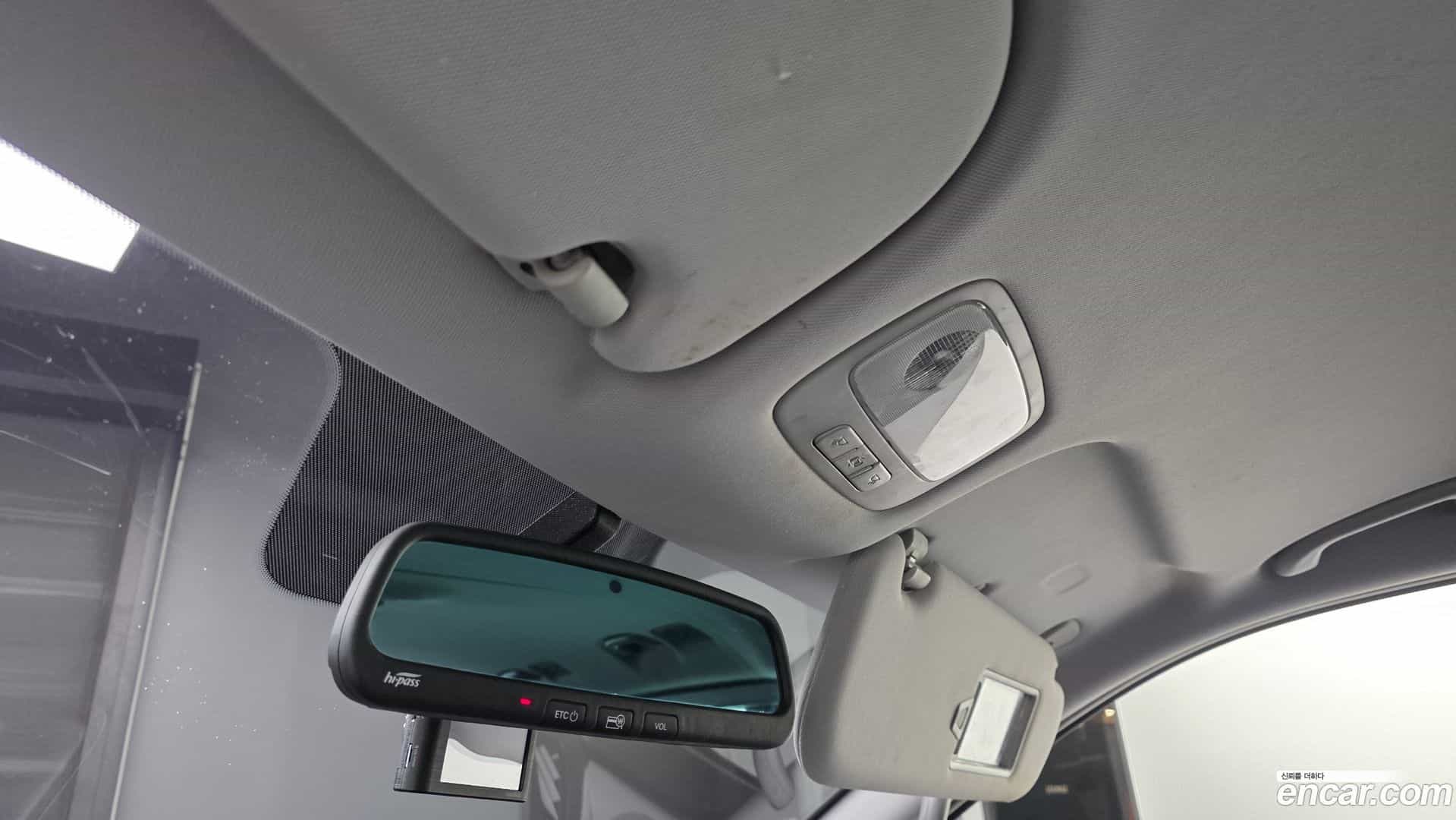 Starex Hyundai 2019.0-OPTION-023