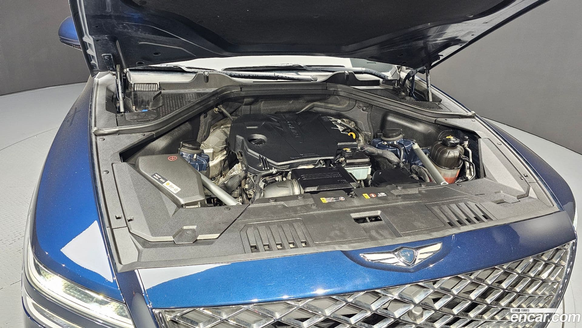 Main__Slider__Photo:GV80 Genesis 2020.5-5