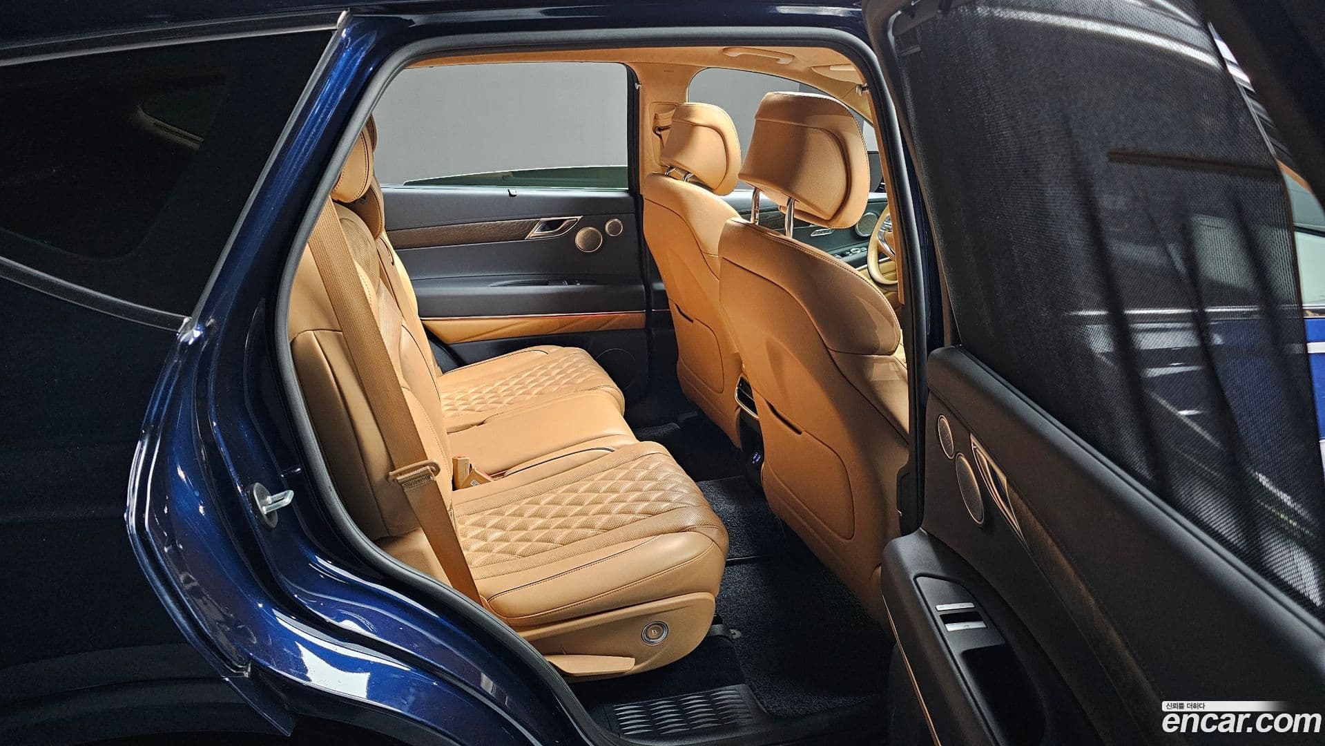 Main__Slider__Photo:GV80 Genesis 2020.5-11