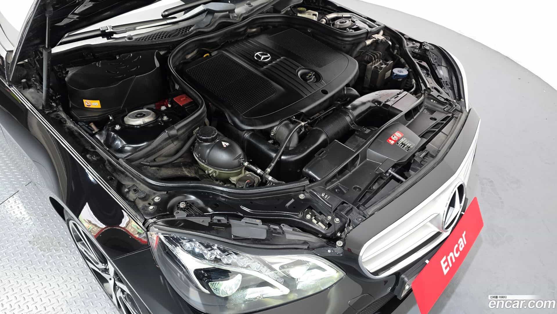 E-Class Mercedes-Benz 2014.0-OUTER-006