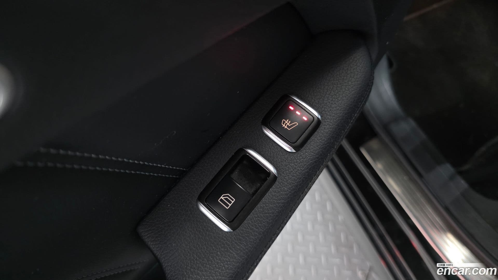 Main__Slider__Photo:E-Class Mercedes-Benz 2014.0-18