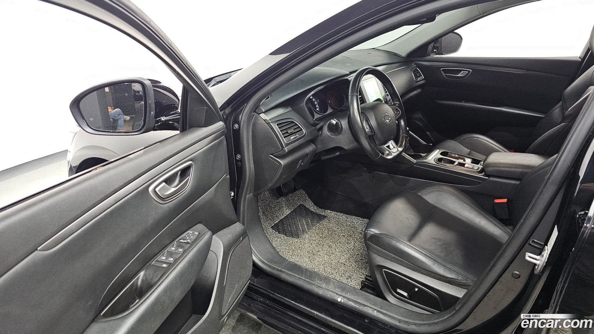 Main__Slider__Photo:SM6 Renault-KoreaSamsung 2019.8-9