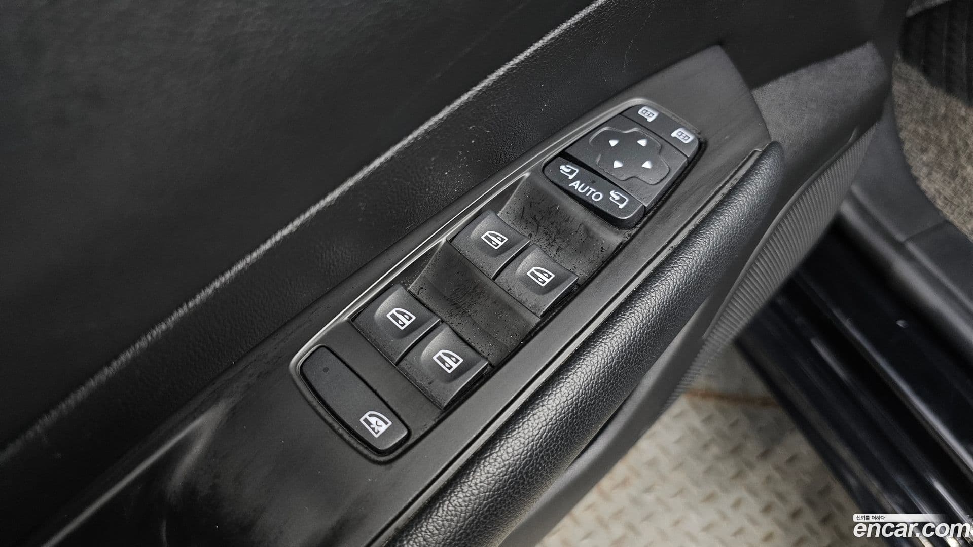 Main__Slider__Photo:SM6 Renault-KoreaSamsung 2019.8-12