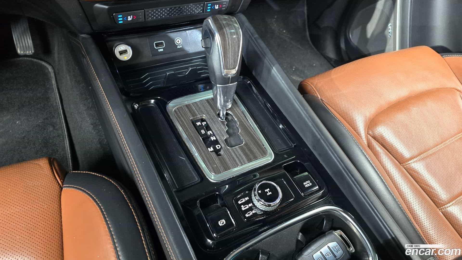 Rexton KG_Mobility_Ssangyong 2017.4-INNER-009