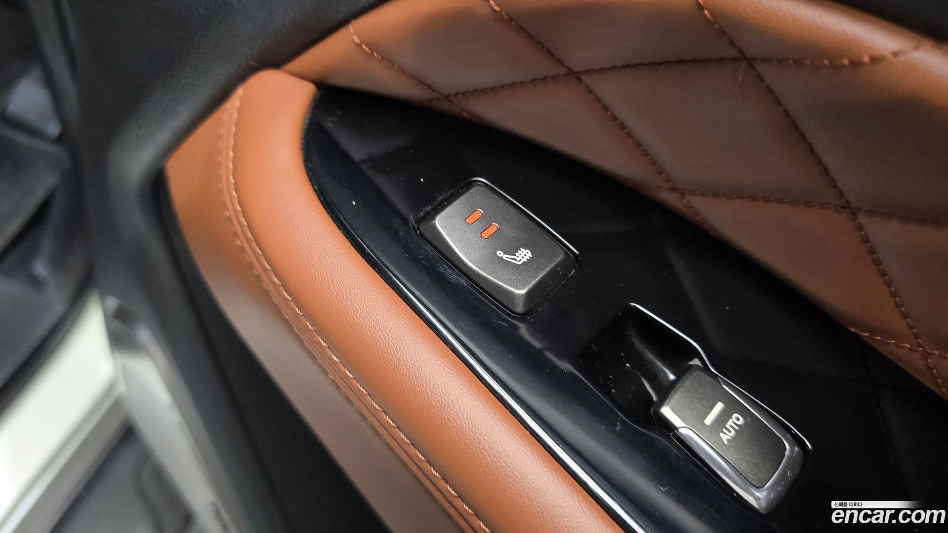 Main__Slider__Photo:Rexton KG_Mobility_Ssangyong 2017.4-17