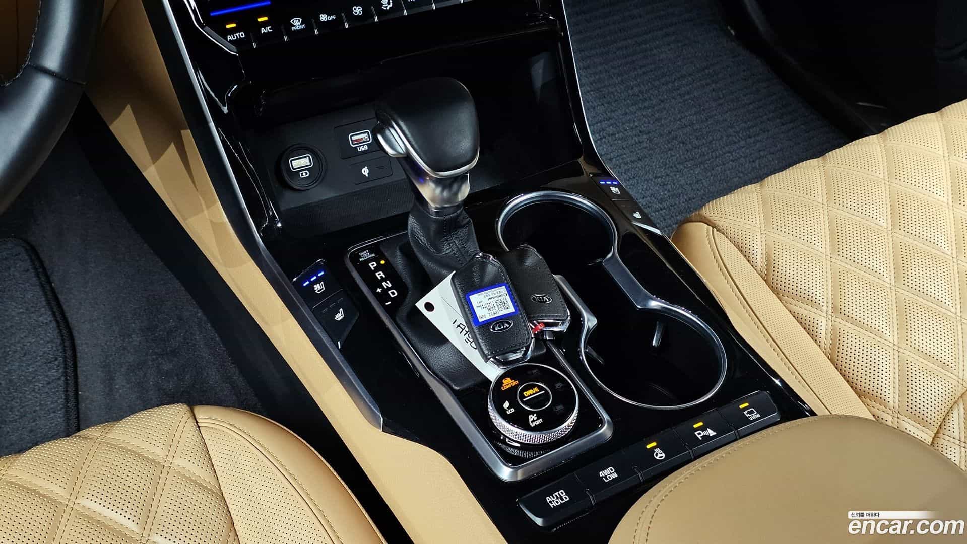 Mohave Kia 2020.5-INNER-009