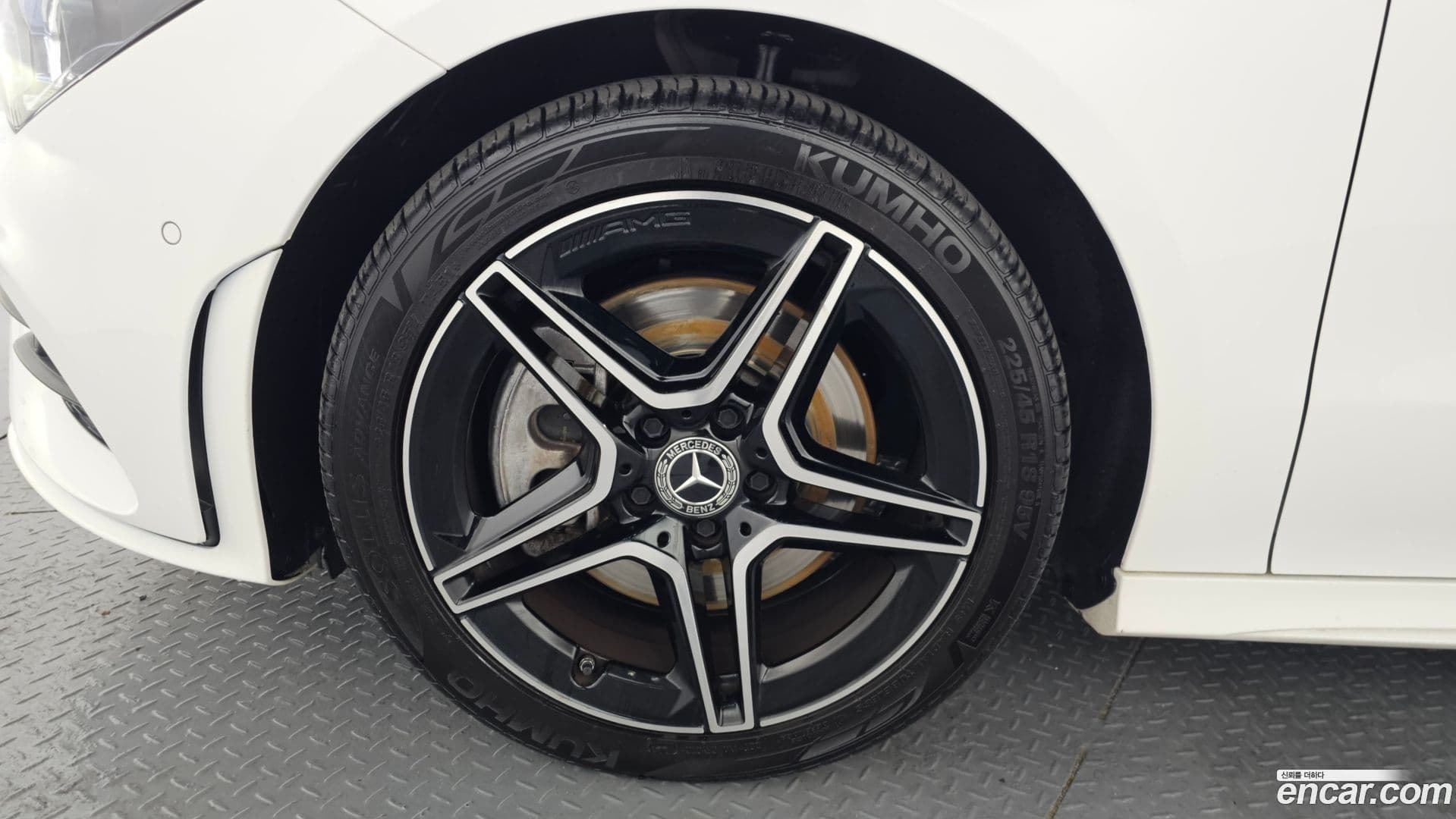 Main__Slider__Photo:CLA-Class Mercedes-Benz 2023.5-4