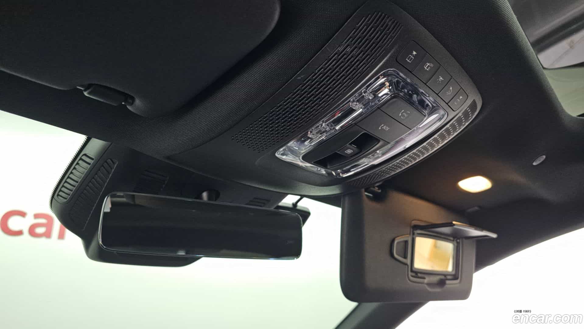 CLA-Class Mercedes-Benz 2023.5-OPTION-022