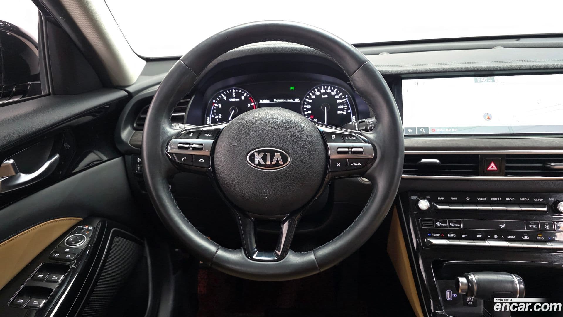Main__Slider__Photo:K7 Kia 2019.6-12