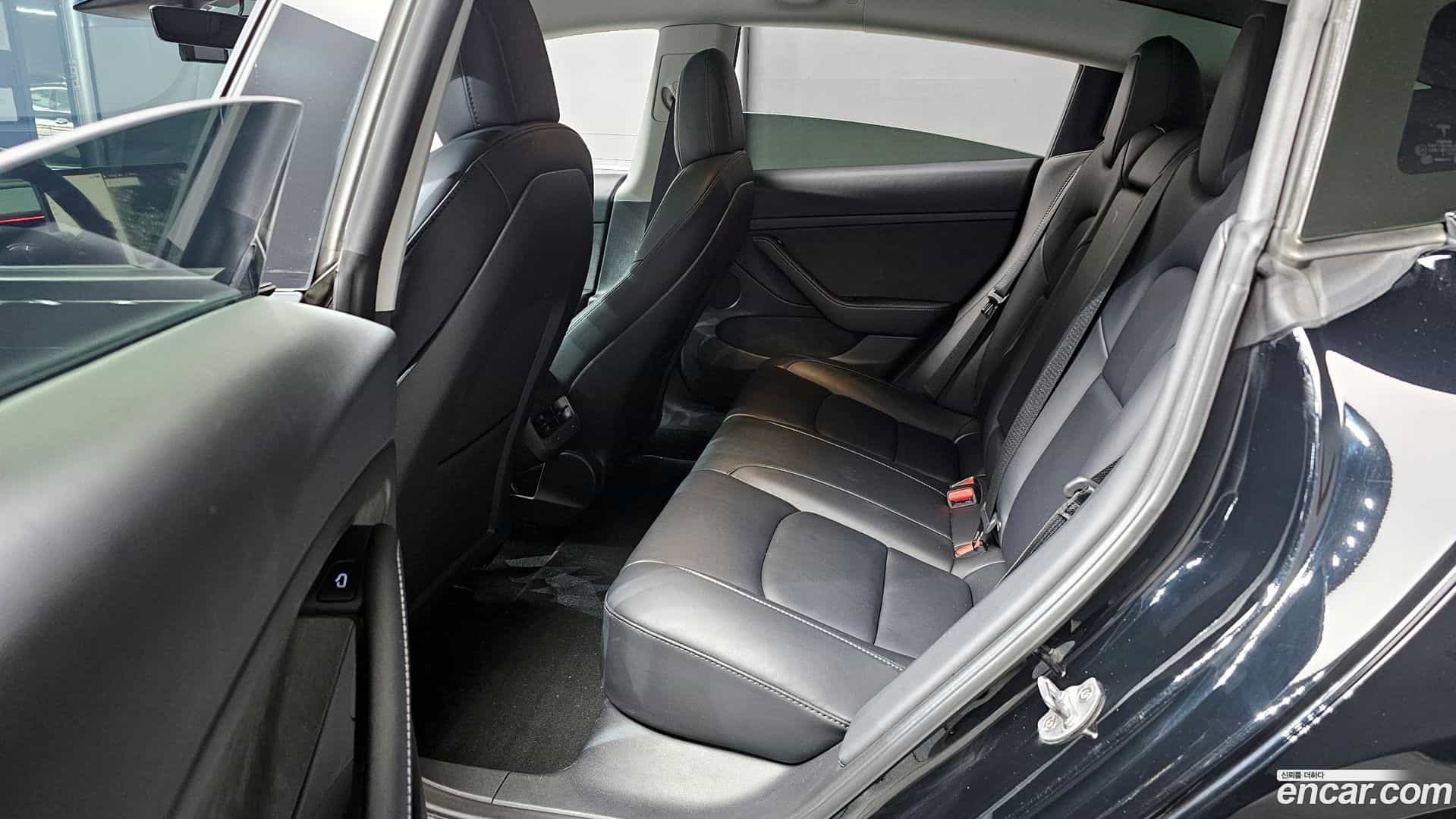 Model 3 Tesla 2022.4-OPTION-017