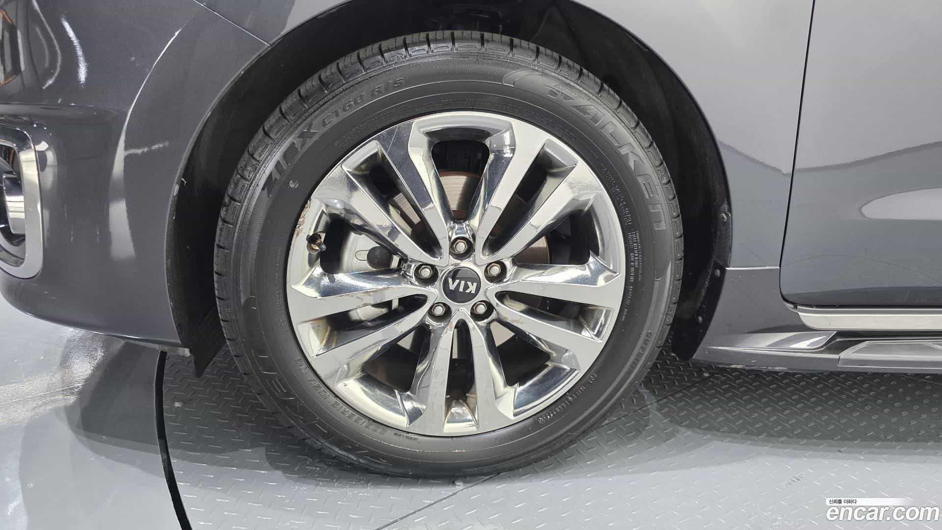 Canival Kia 2014.7-OUTER-005