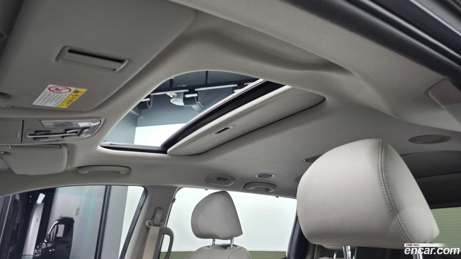 Canival Kia 2014.7-OPTION-023