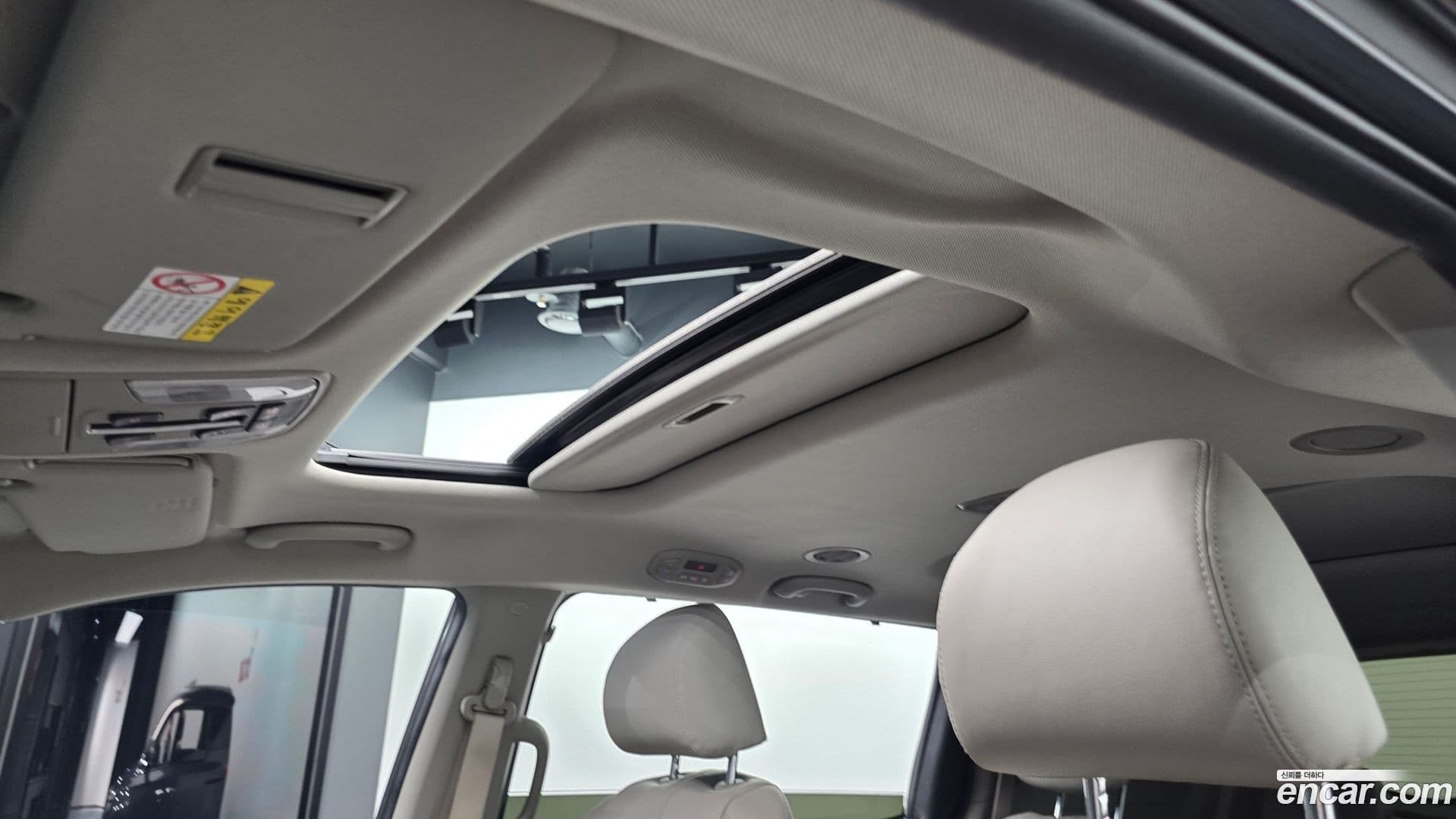 Main__Slider__Photo:Canival Kia 2014.7-18