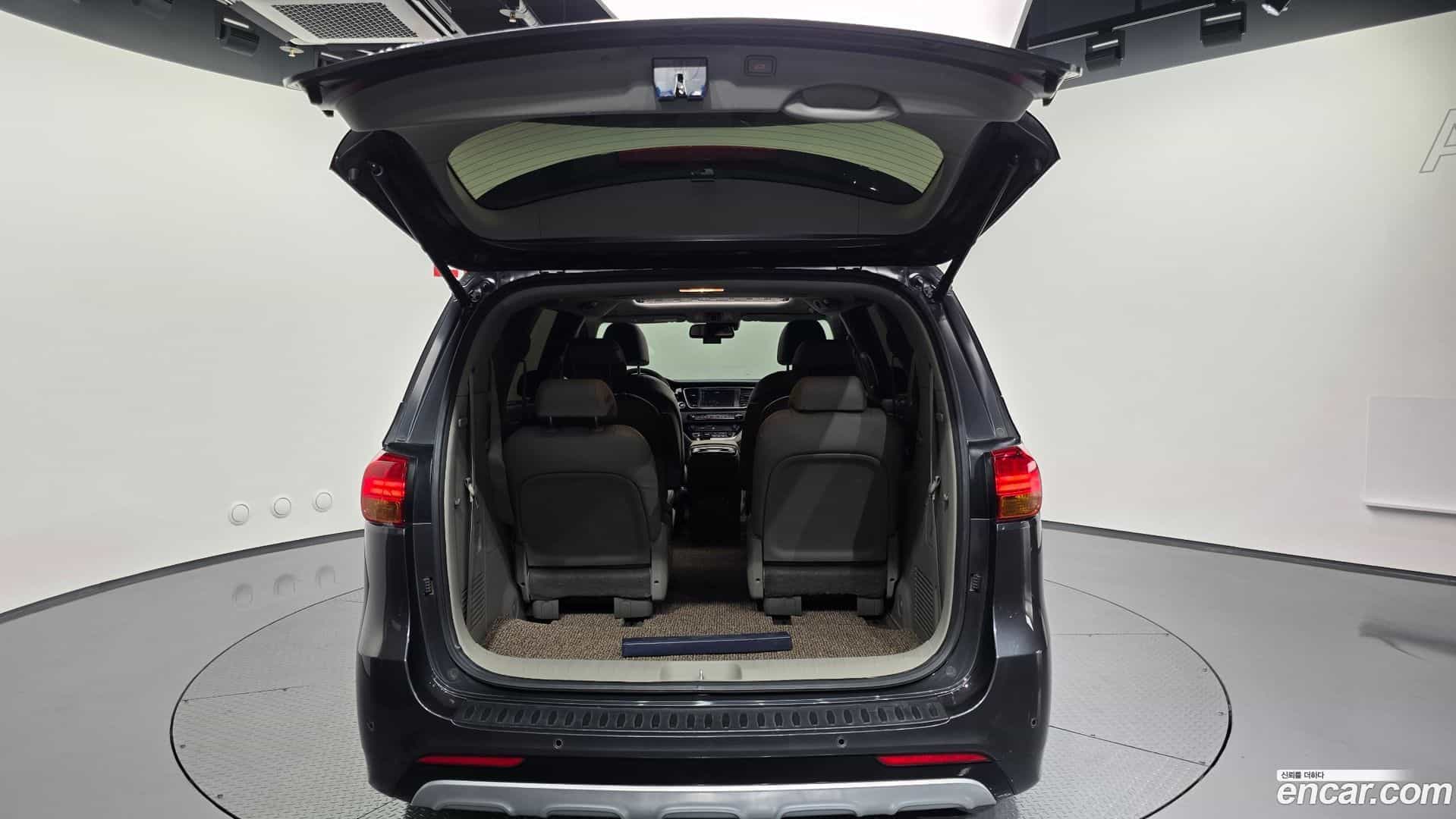 Canival Kia 2014.7-OPTION-024