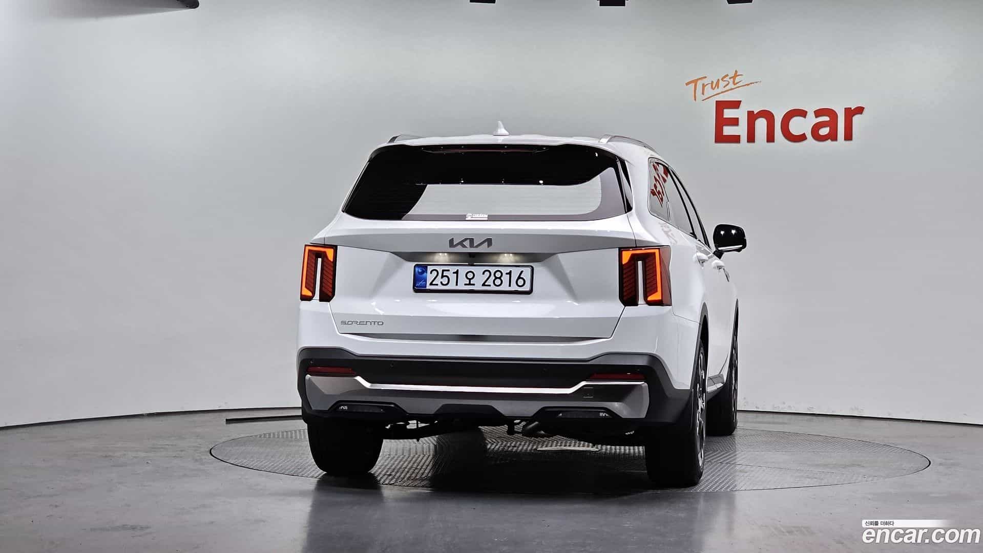 Sorento Kia 2025.11-OUTER-004