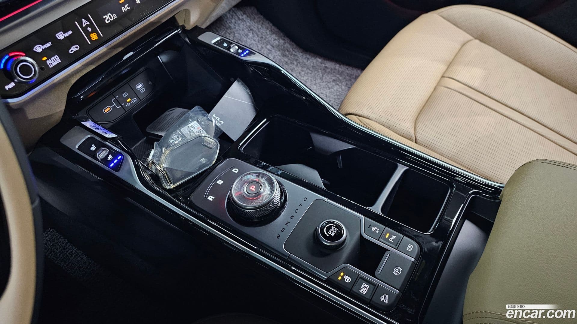 Main__Slider__Photo:Sorento Kia 2025.11-8