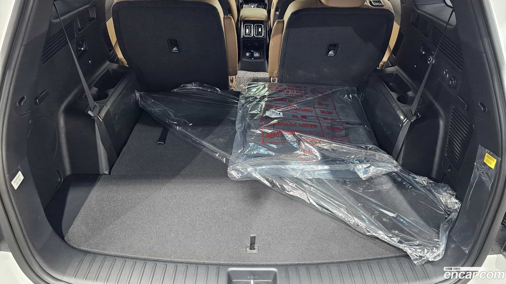 Sorento Kia 2025.11-OPTION-024