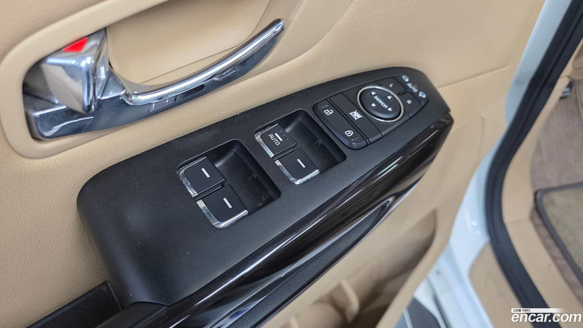 Canival Kia 2017.1-OPTION-017