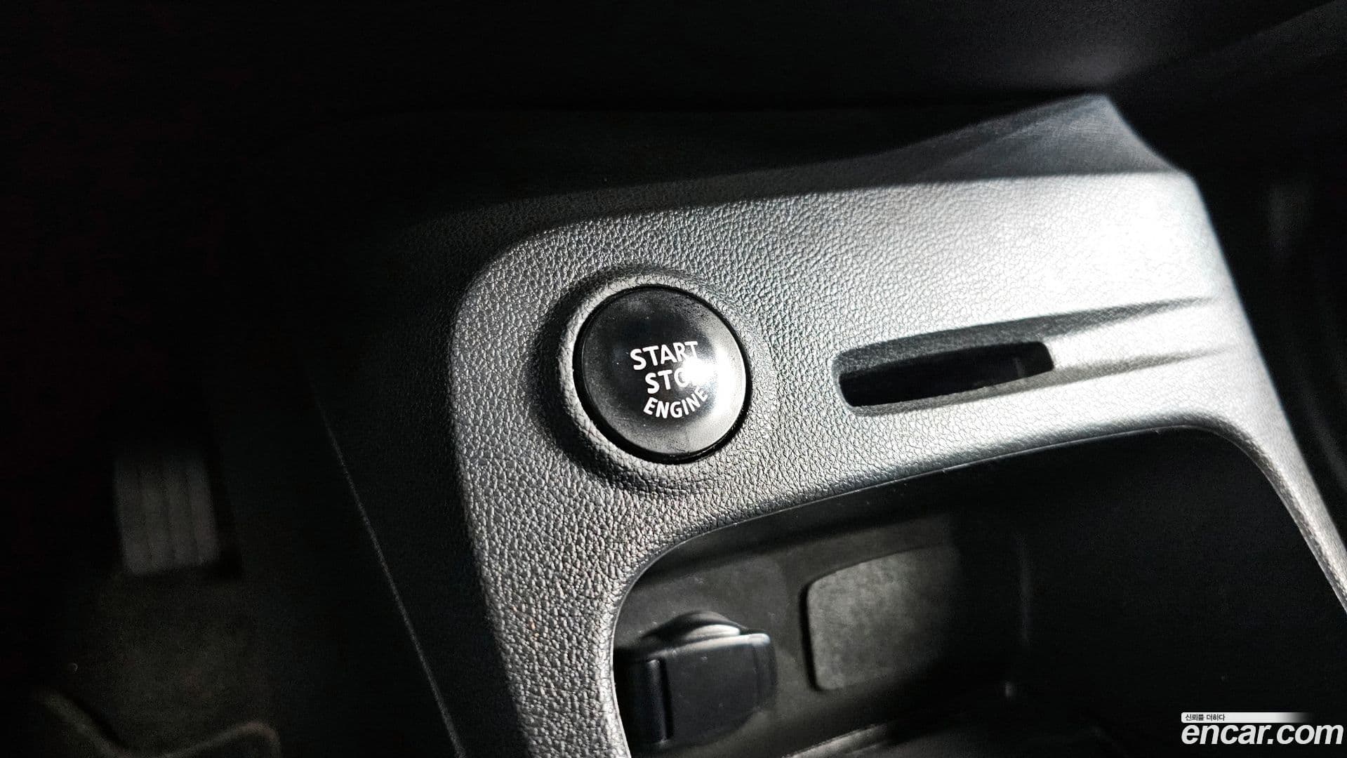 Main__Slider__Photo:QM3 Renault-KoreaSamsung 2017.8-18