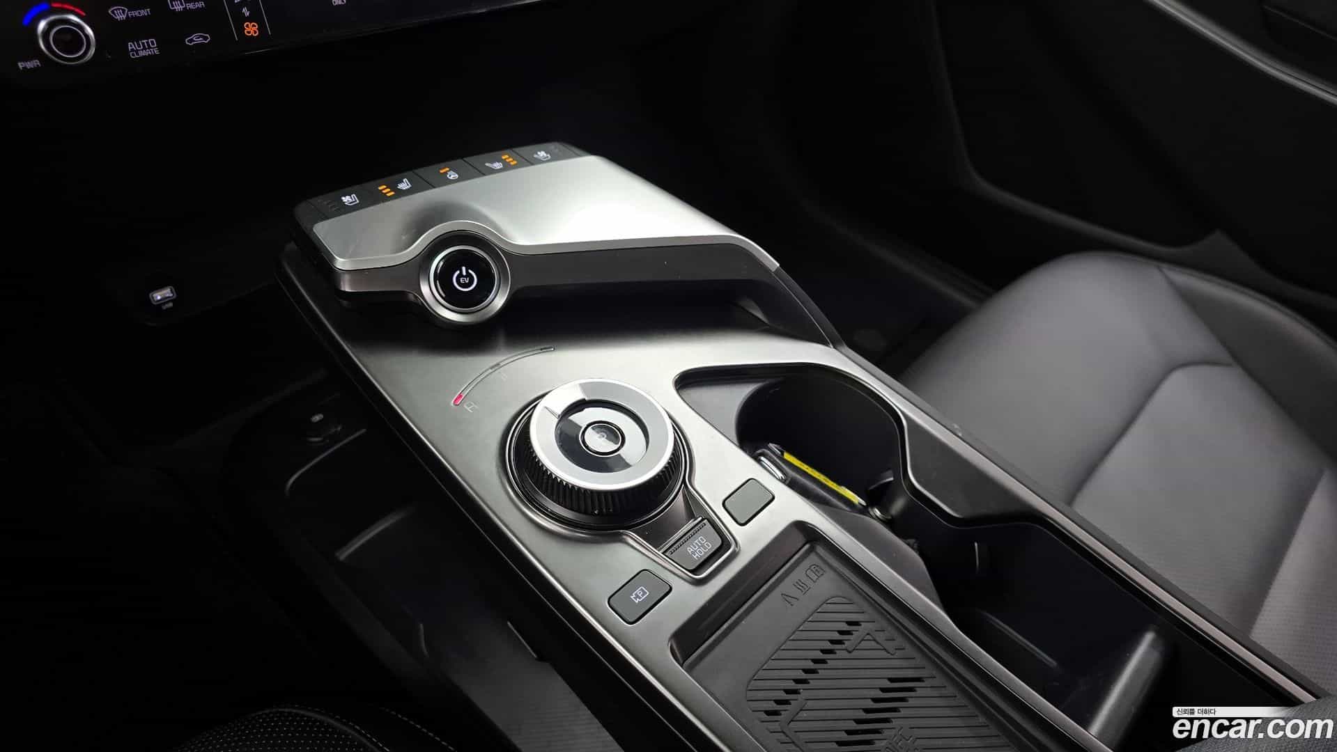 EV6 Kia 2022.2-INNER-009