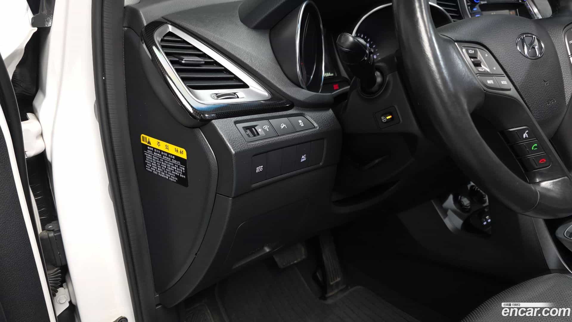 Santafe Hyundai 2015.2-OPTION-017