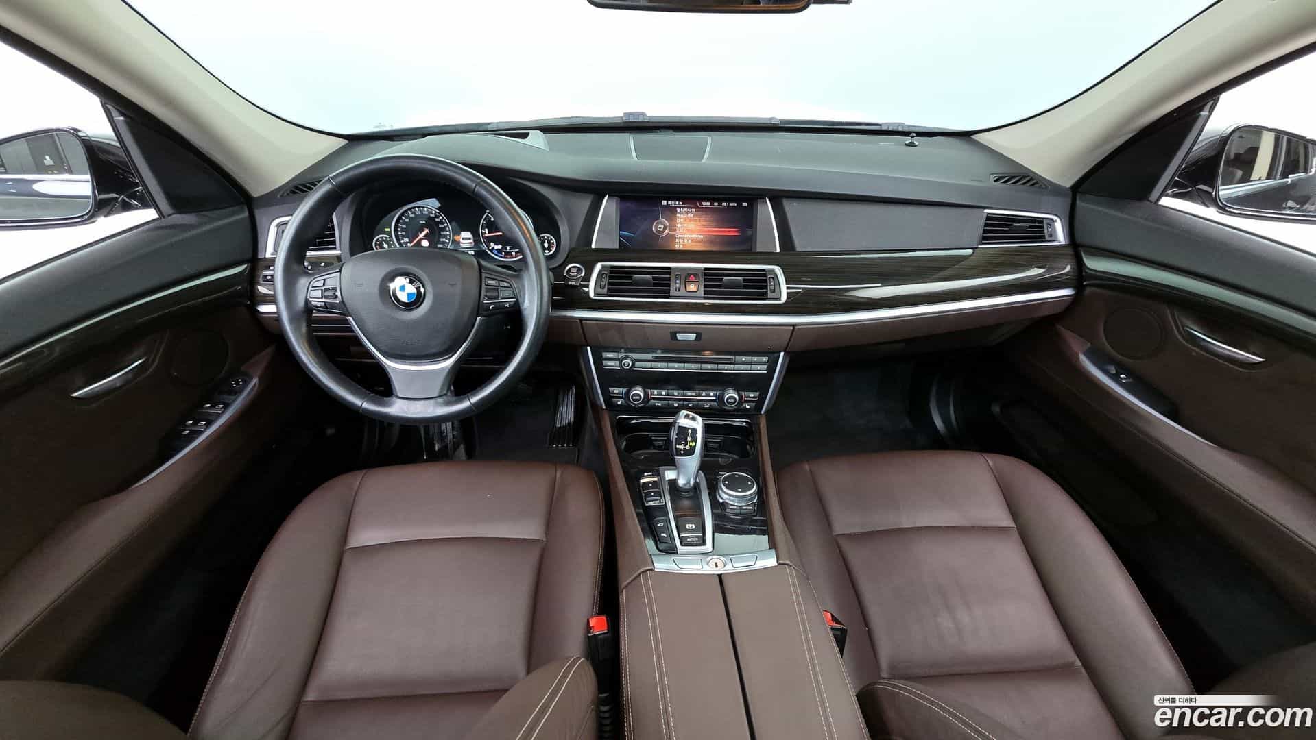 Gran Turismo BMW 2015.6-INNER-007