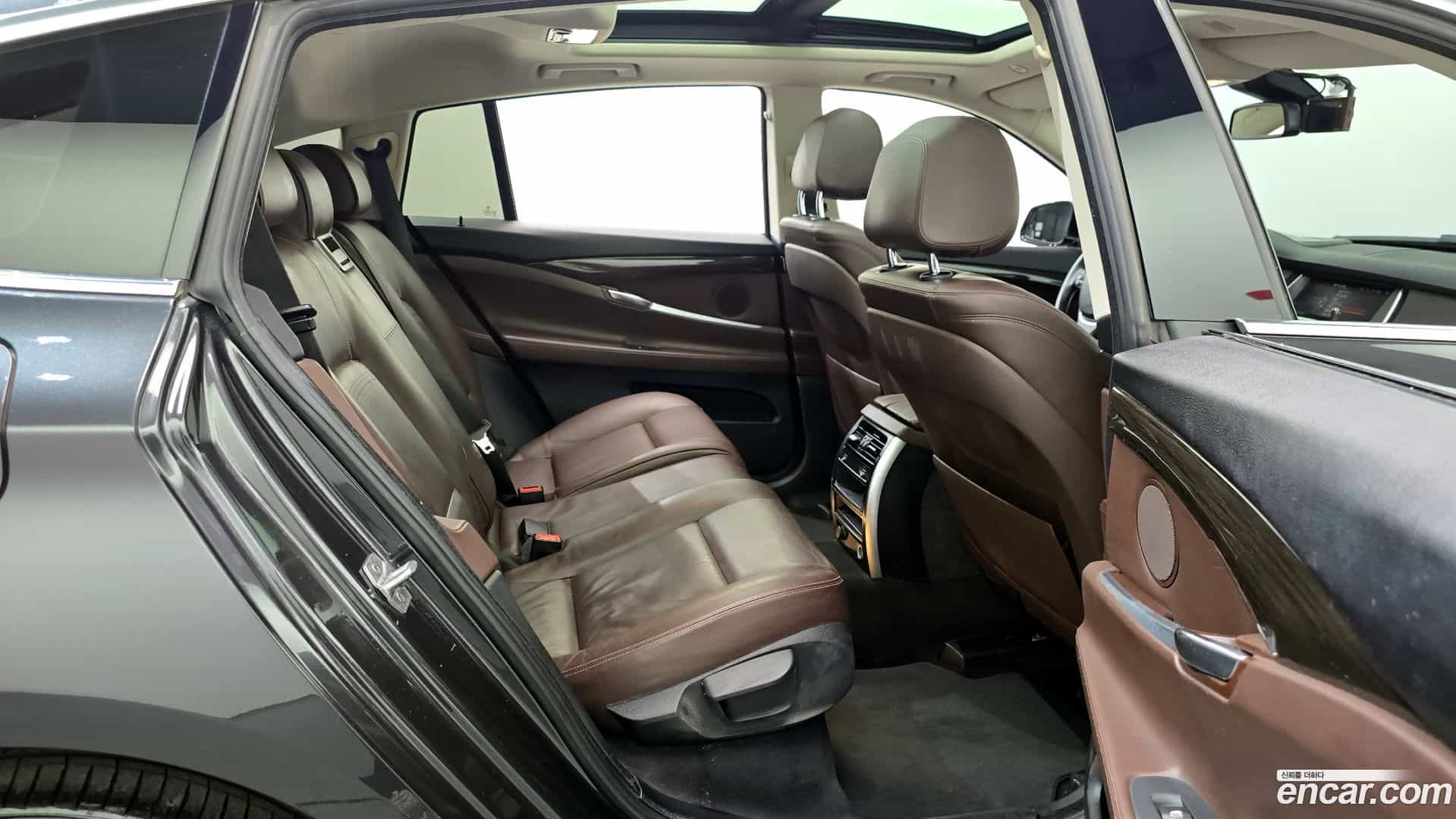 Gran Turismo BMW 2015.6-OPTION-016