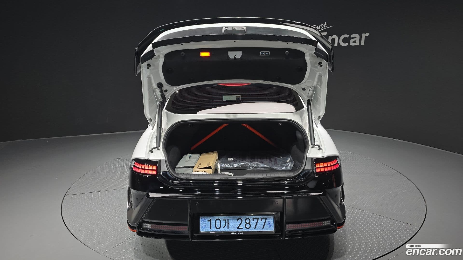 Main__Slider__Photo:Ioniq6 Hyundai 2026.2-19