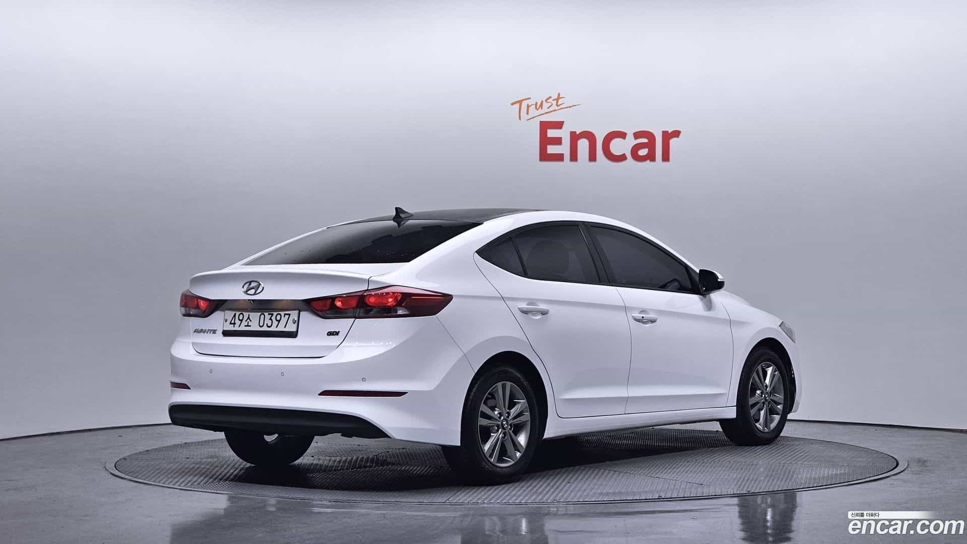 AVANTE Hyundai 2016.10-OUTER-002