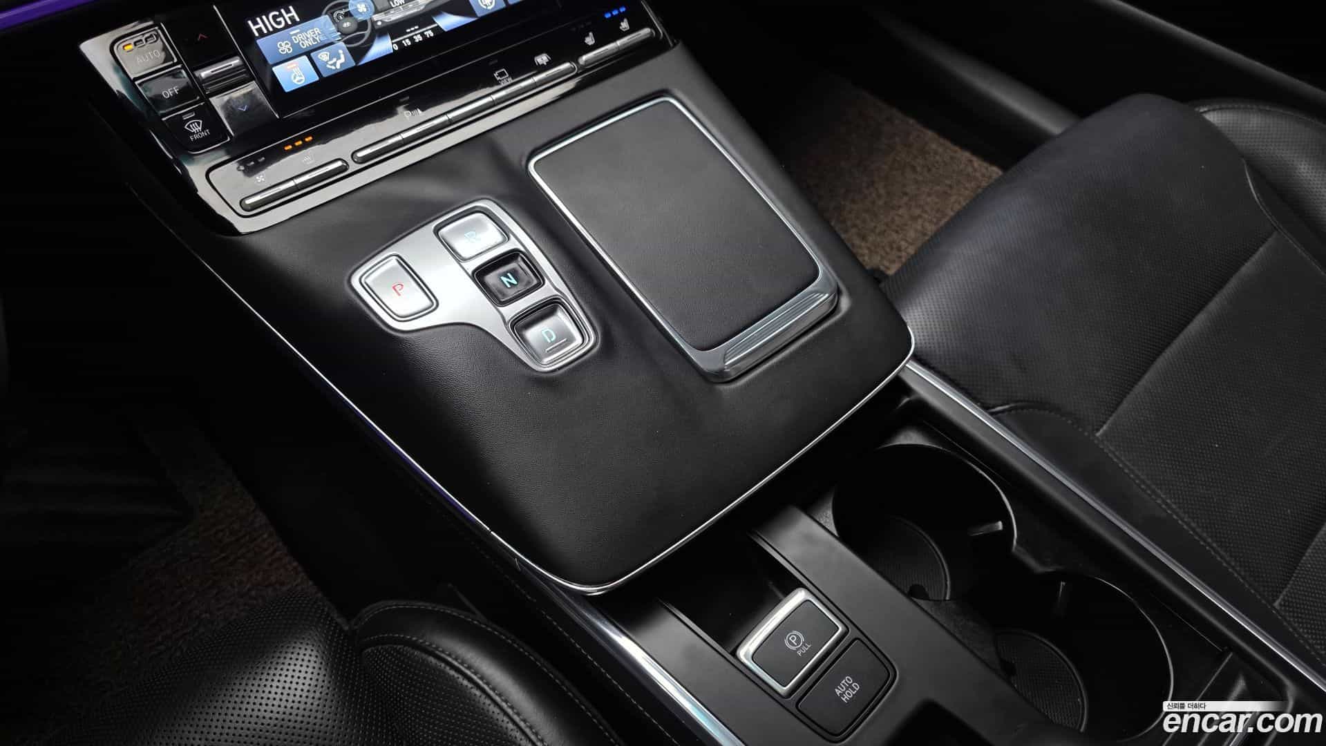 Grandeur Hyundai 2021.4-INNER-009