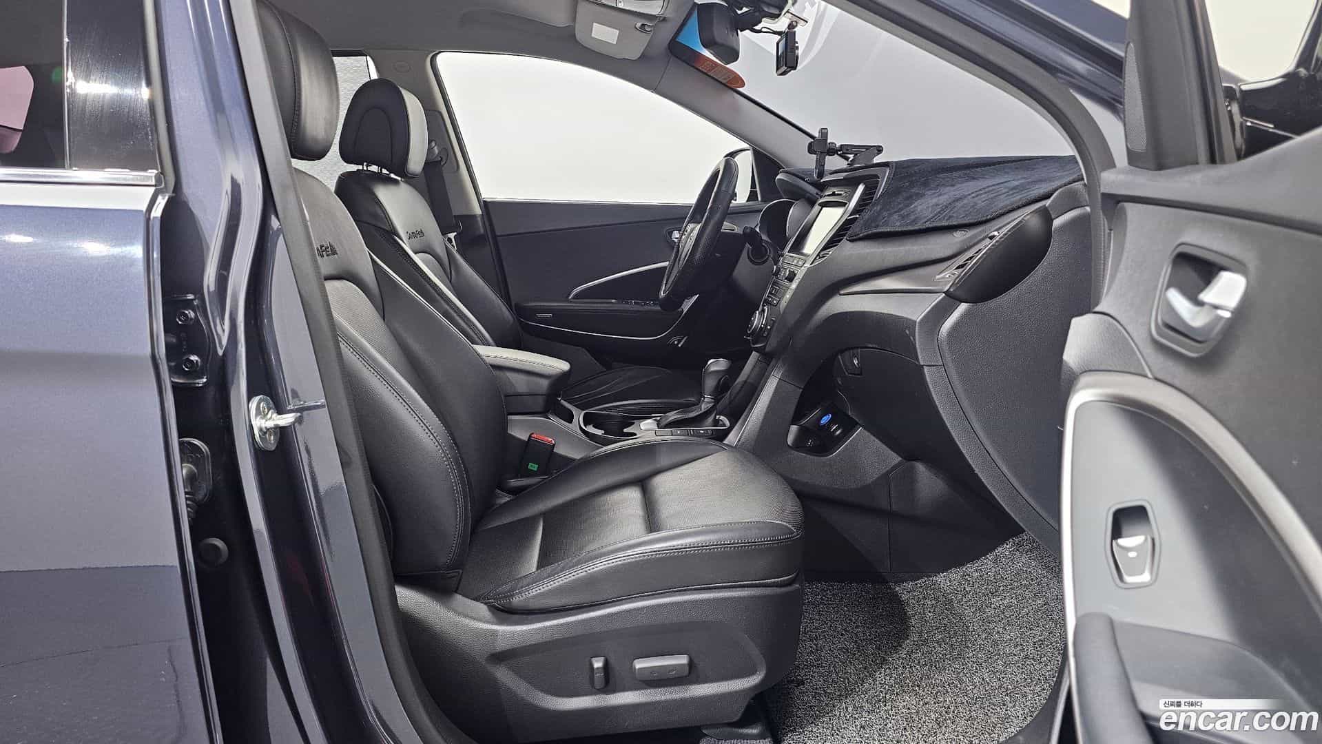 Santafe Hyundai 2016.2-OPTION-015