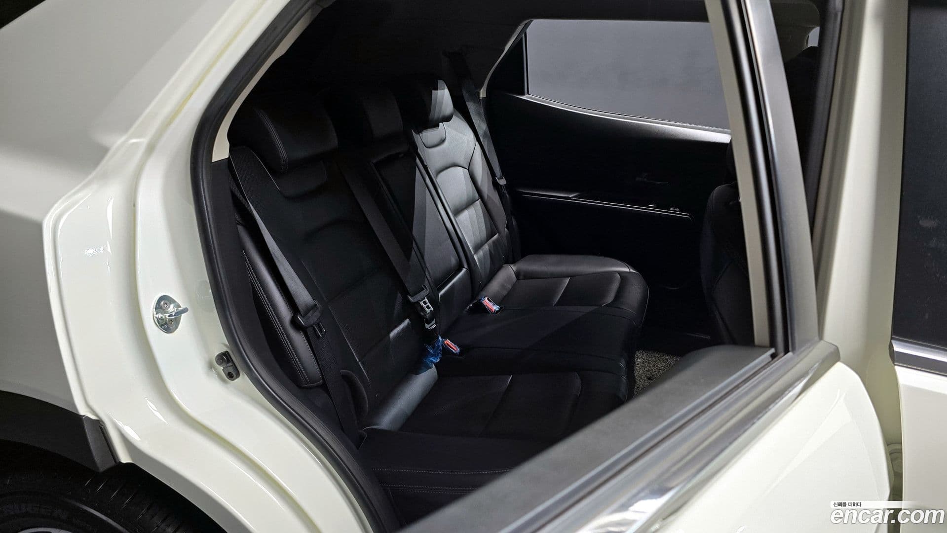 Main__Slider__Photo:KORANDO KG_Mobility_Ssangyong 2020.5-11