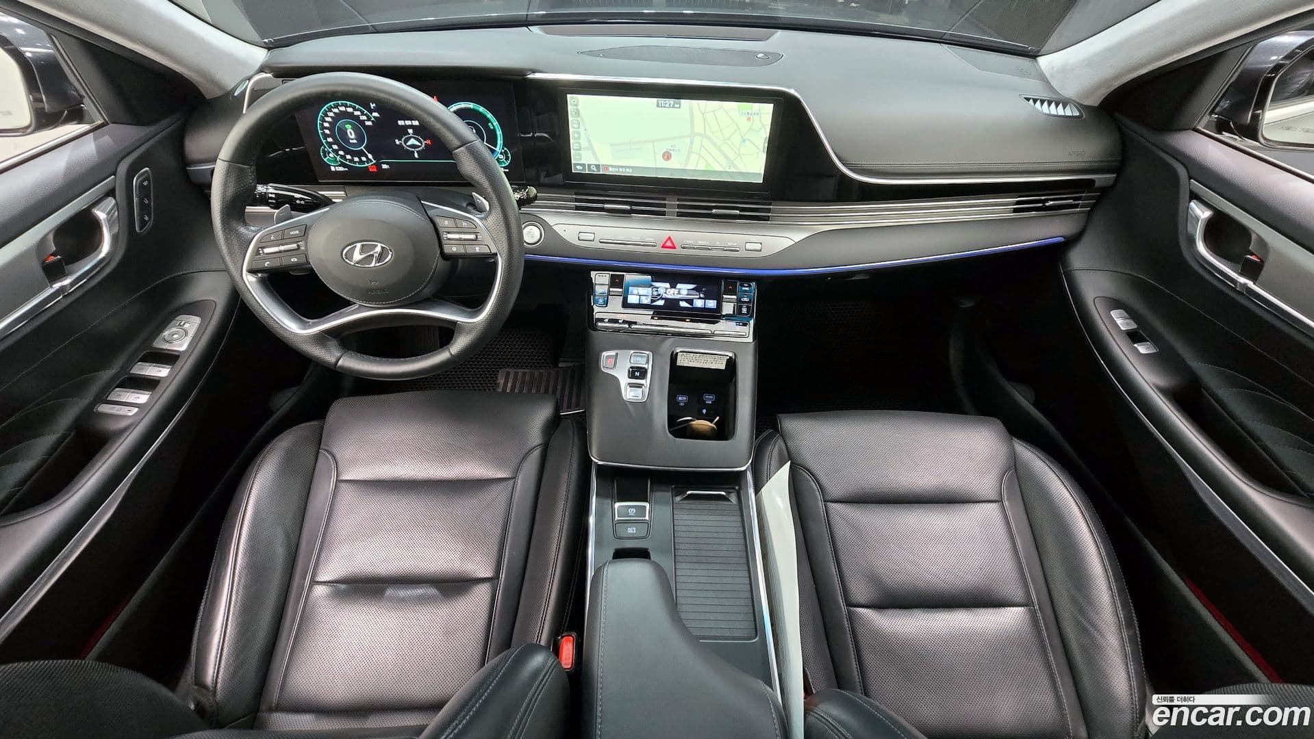 Main__Slider__Photo:Grandeur Hyundai 2020.7-6