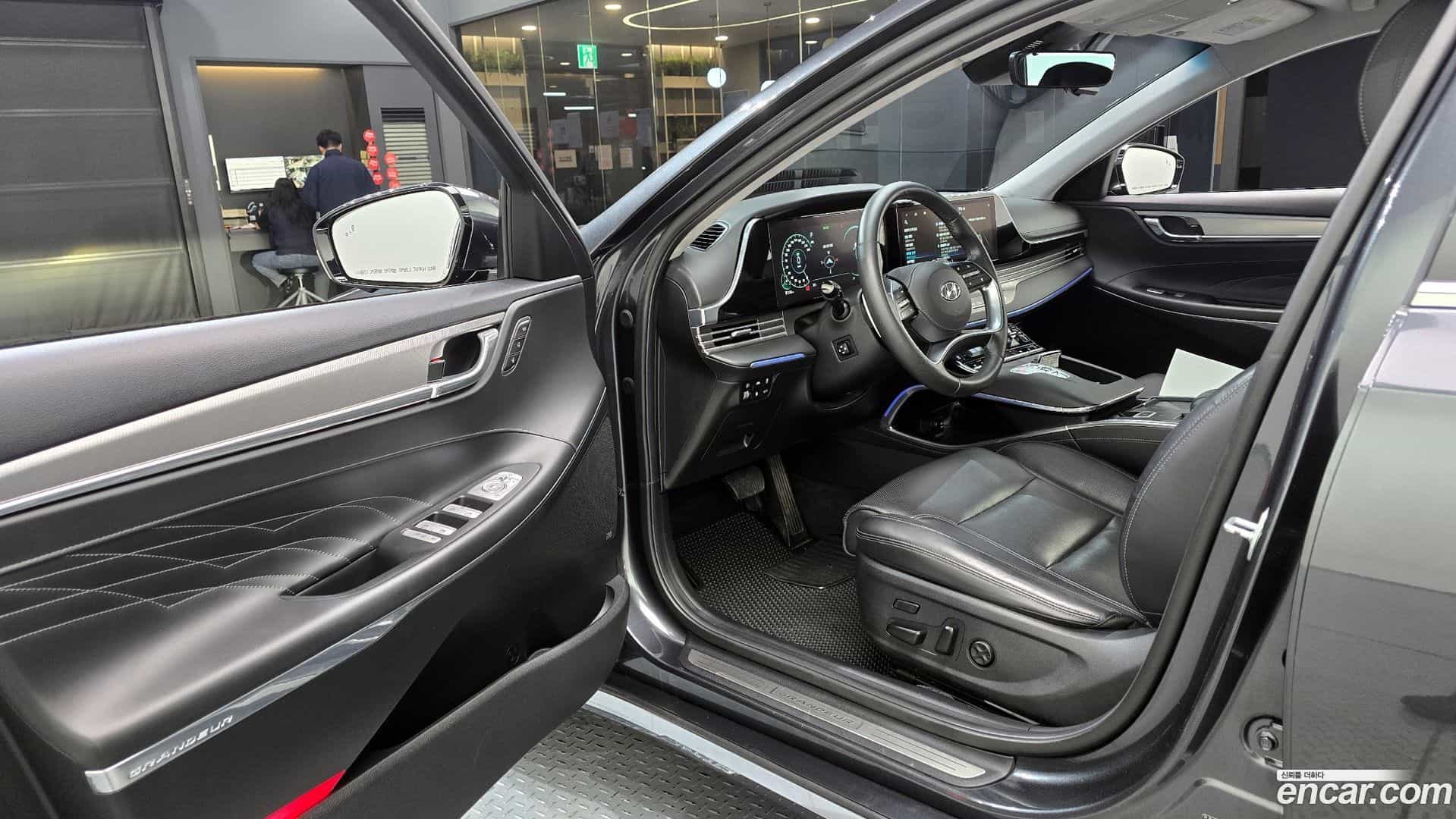 Grandeur Hyundai 2020.7-OPTION-015