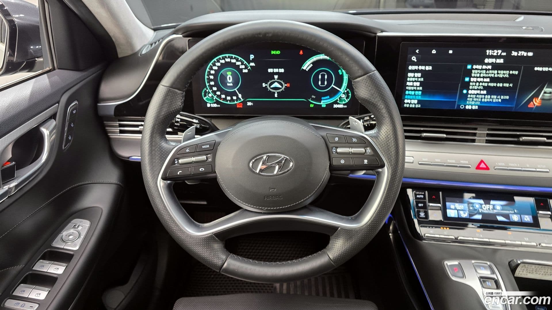 Main__Slider__Photo:Grandeur Hyundai 2020.7-13