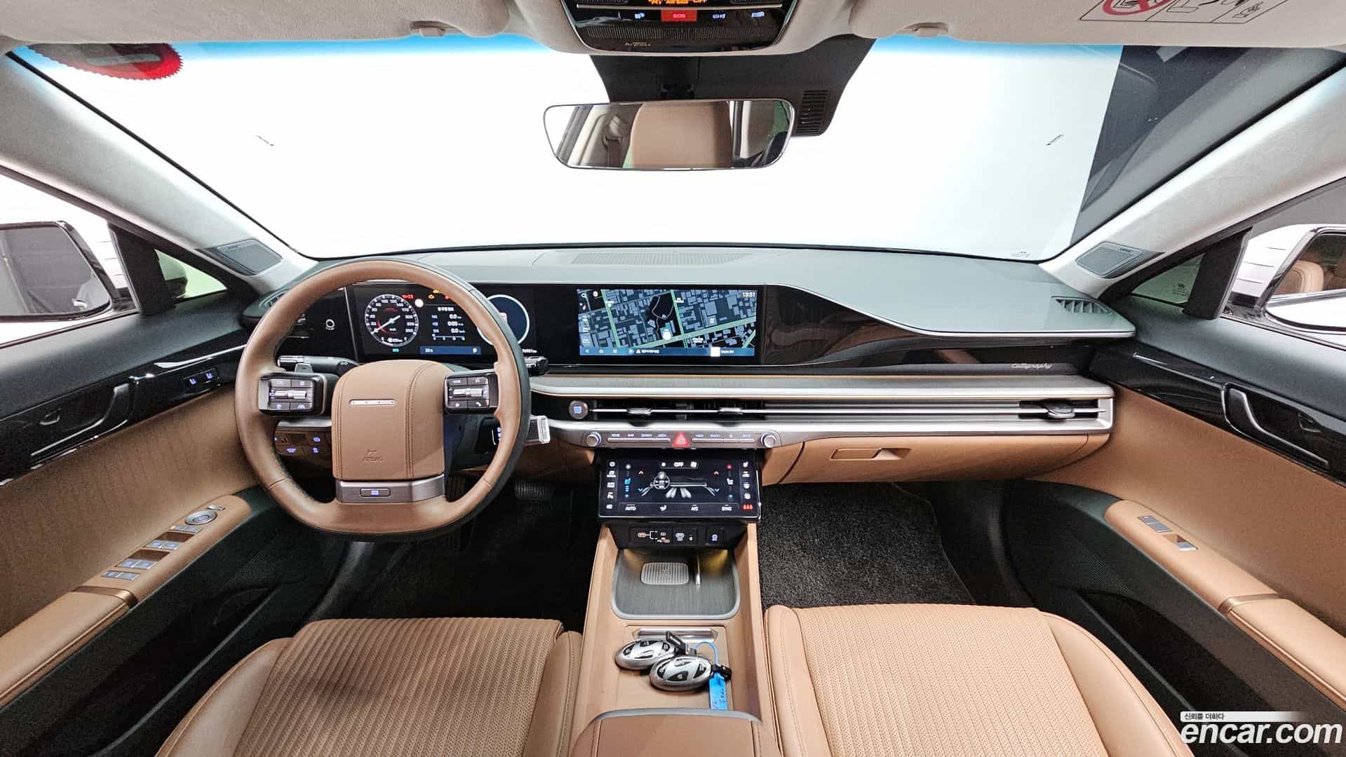 Grandeur Hyundai 2023.2-INNER-007