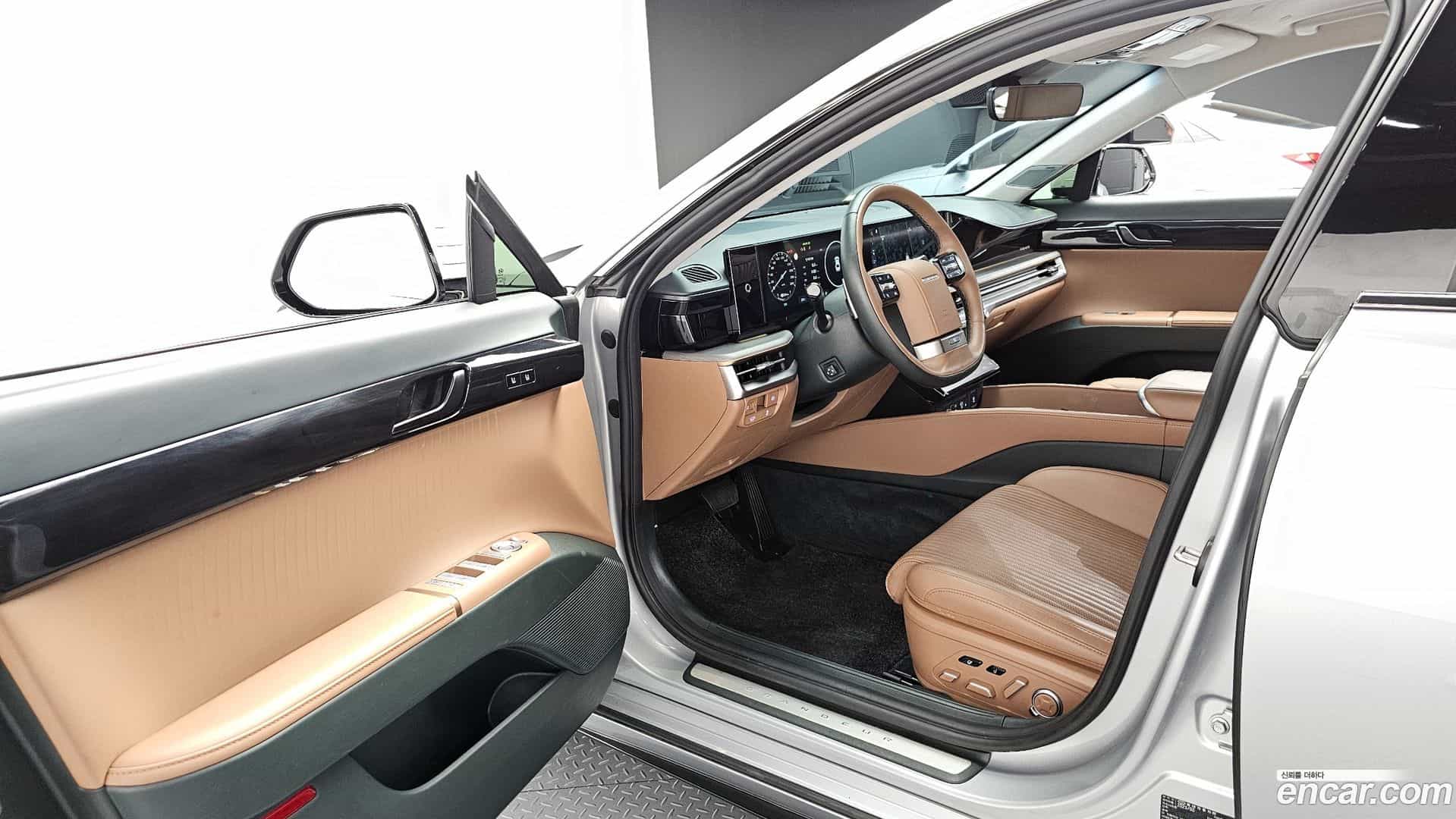 Grandeur Hyundai 2023.2-OPTION-015