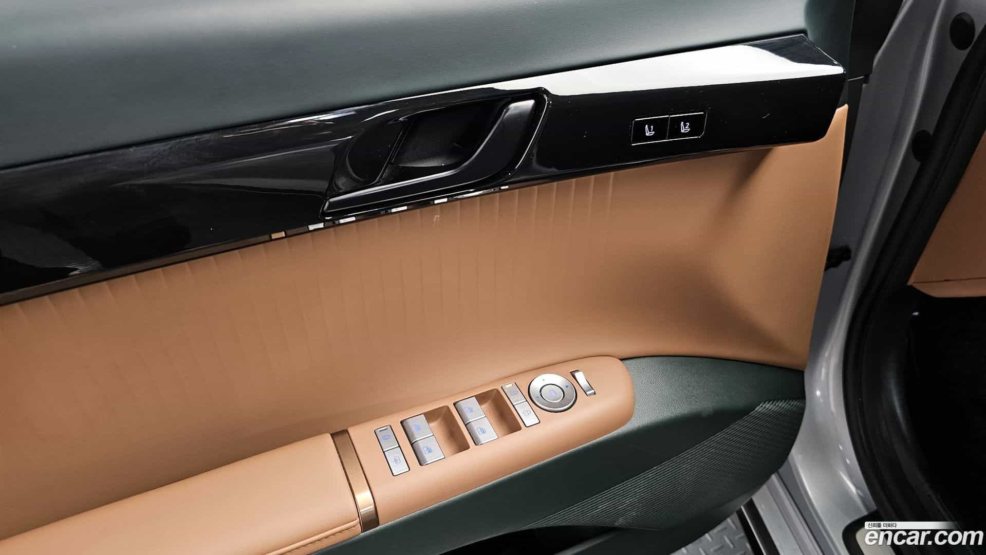 Grandeur Hyundai 2023.2-OPTION-016