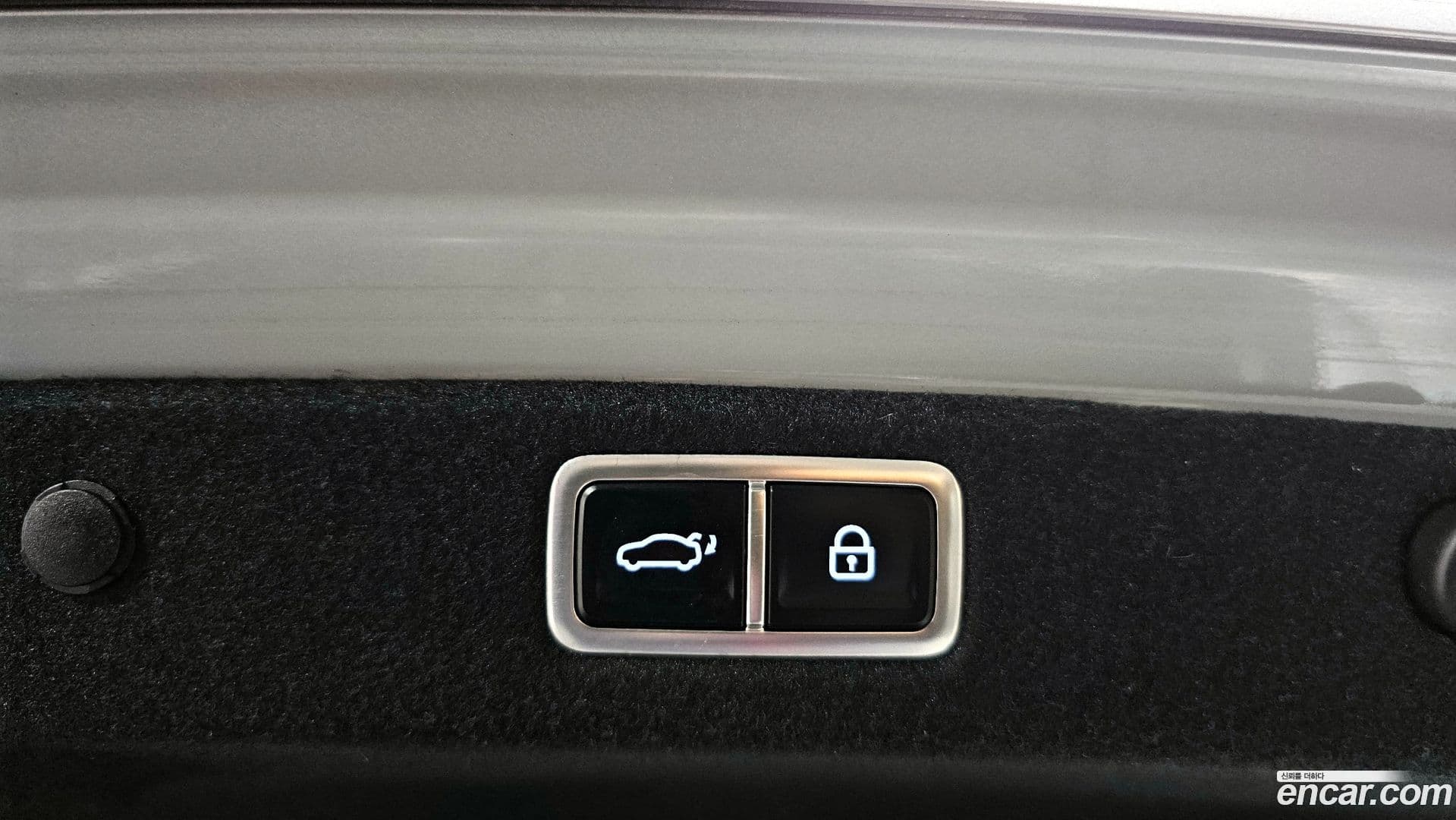 Main__Slider__Photo:Grandeur Hyundai 2023.2-15