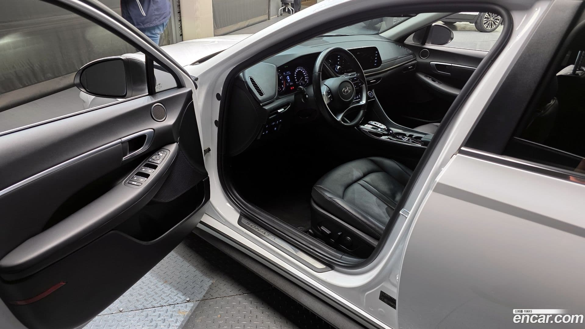 Main__Slider__Photo:Sonata Hyundai 2021.3-9