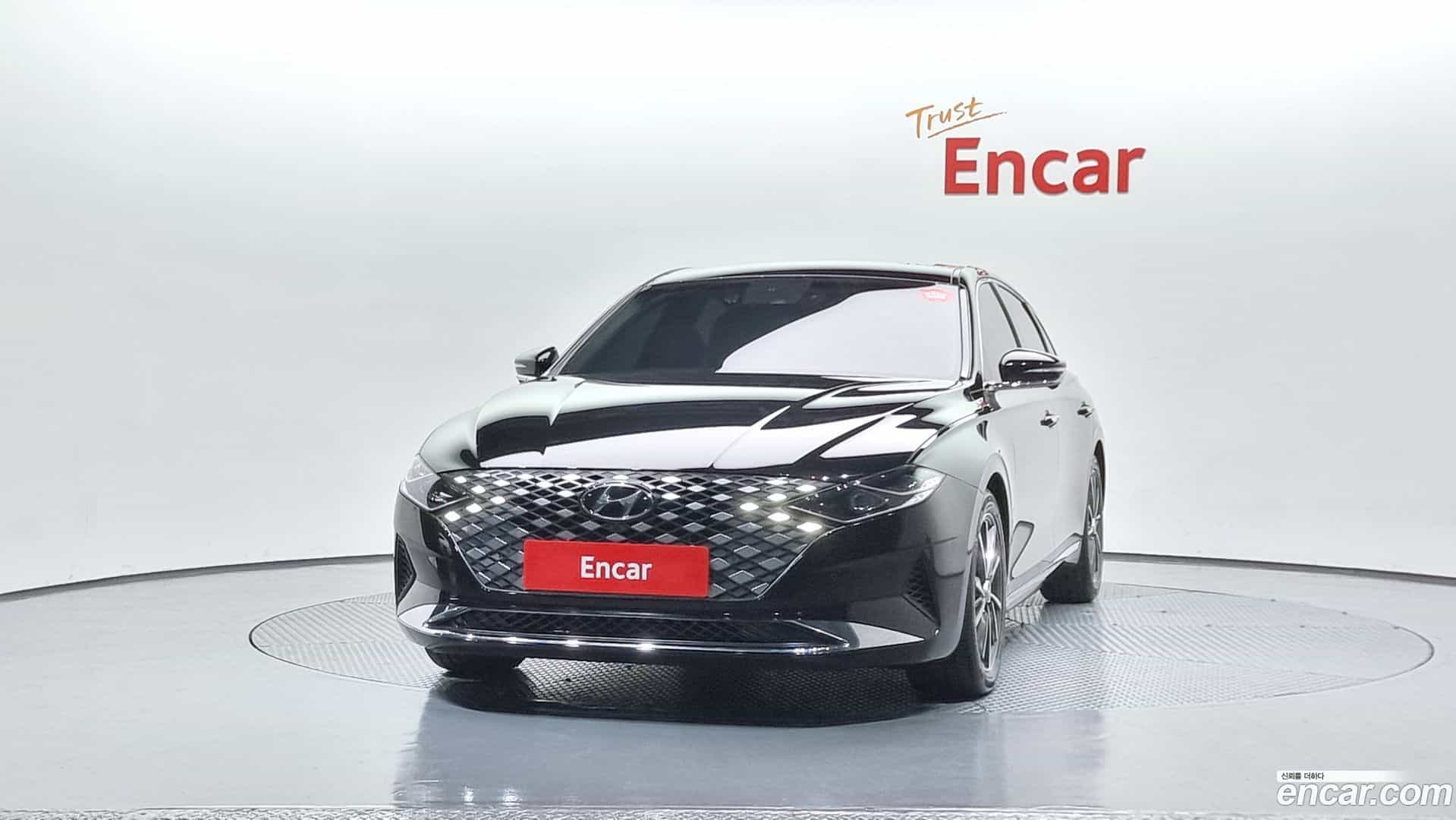 Grandeur Hyundai 2022.6-OUTER-003