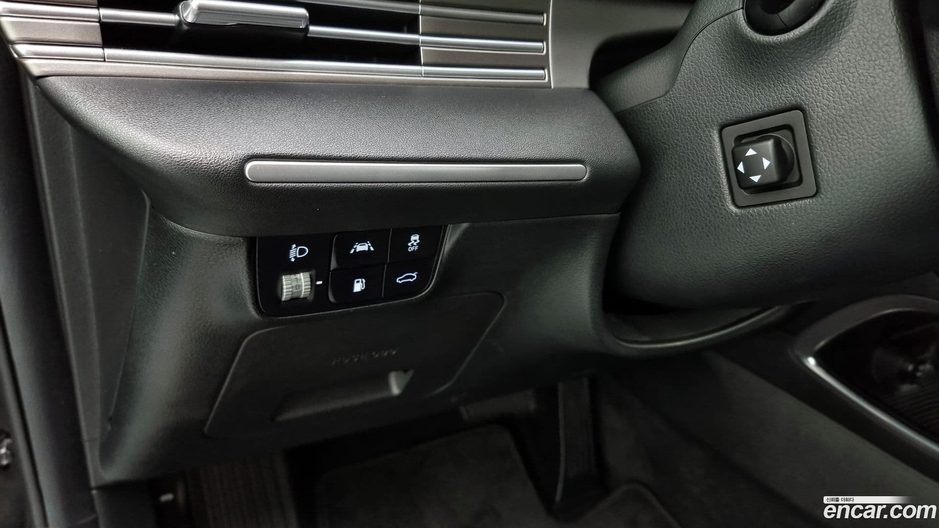 Main__Slider__Photo:Grandeur Hyundai 2022.6-12