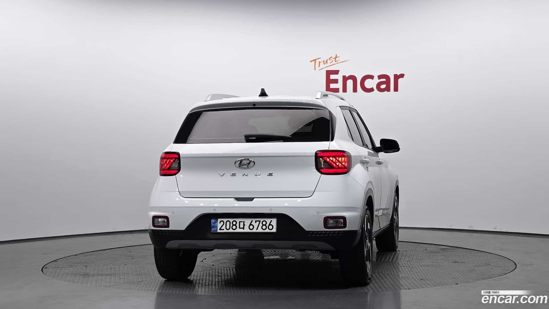 Venue Hyundai 2022.8-OUTER-004