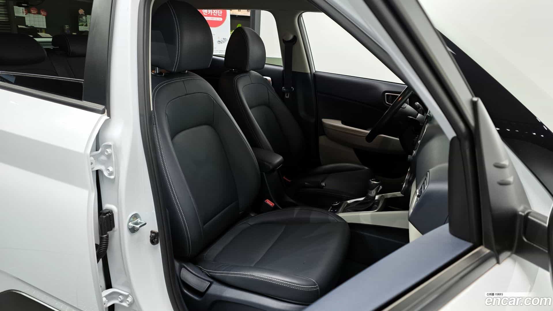 Venue Hyundai 2022.8-INNER-010